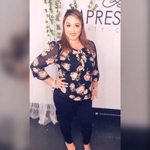 Meet your Posher, Claritza